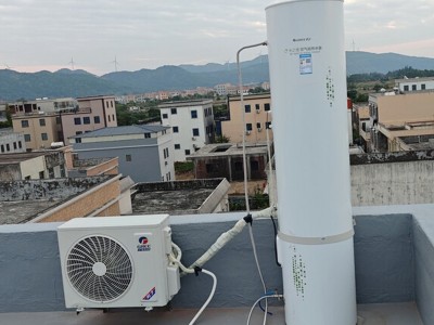 格力200升空氣能熱水器家用