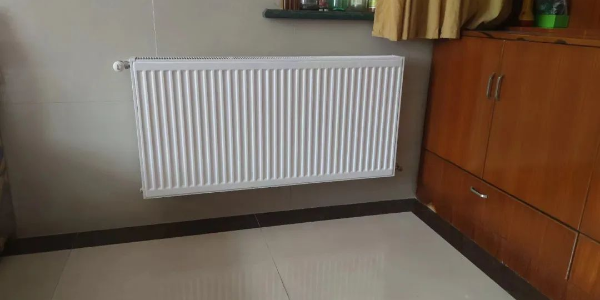 明裝暖氣片冬季節能舒適使用技巧