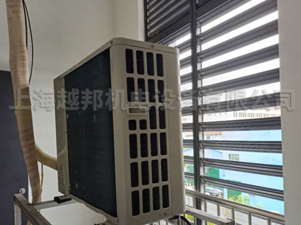 外機1